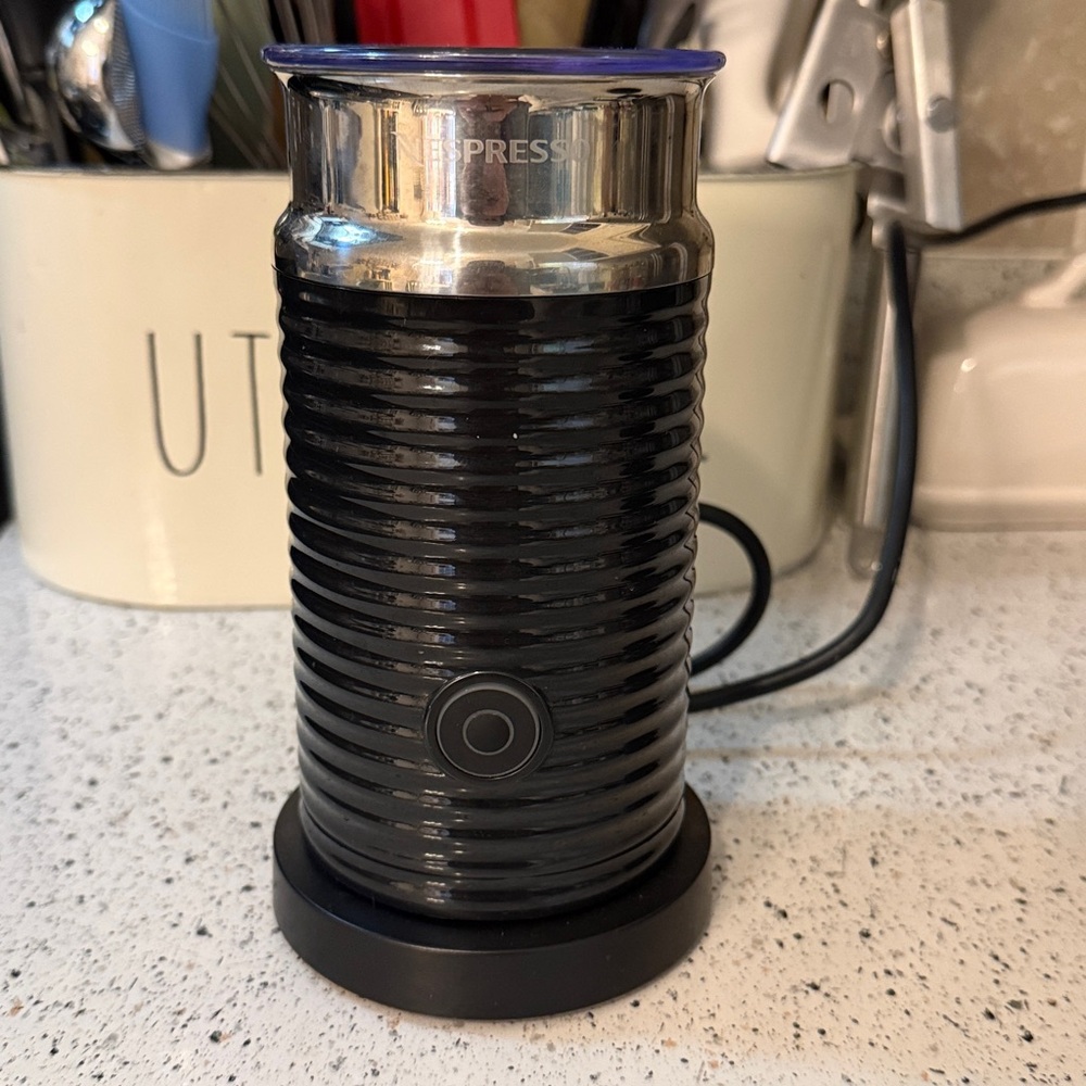 Nespresso Aeroccino 3 Milk Frother